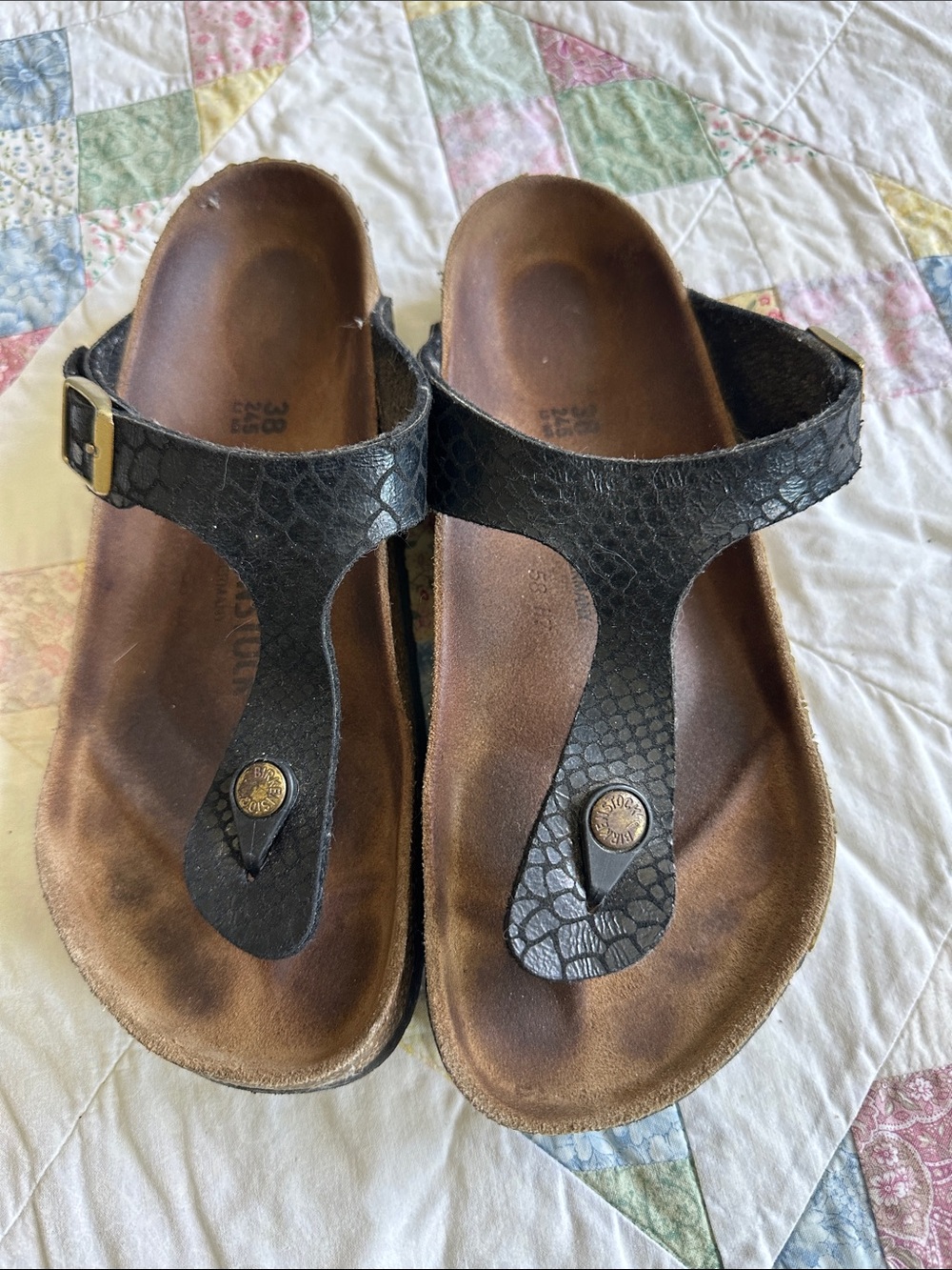 L—Birkenstock Black Textured Thong Sandals